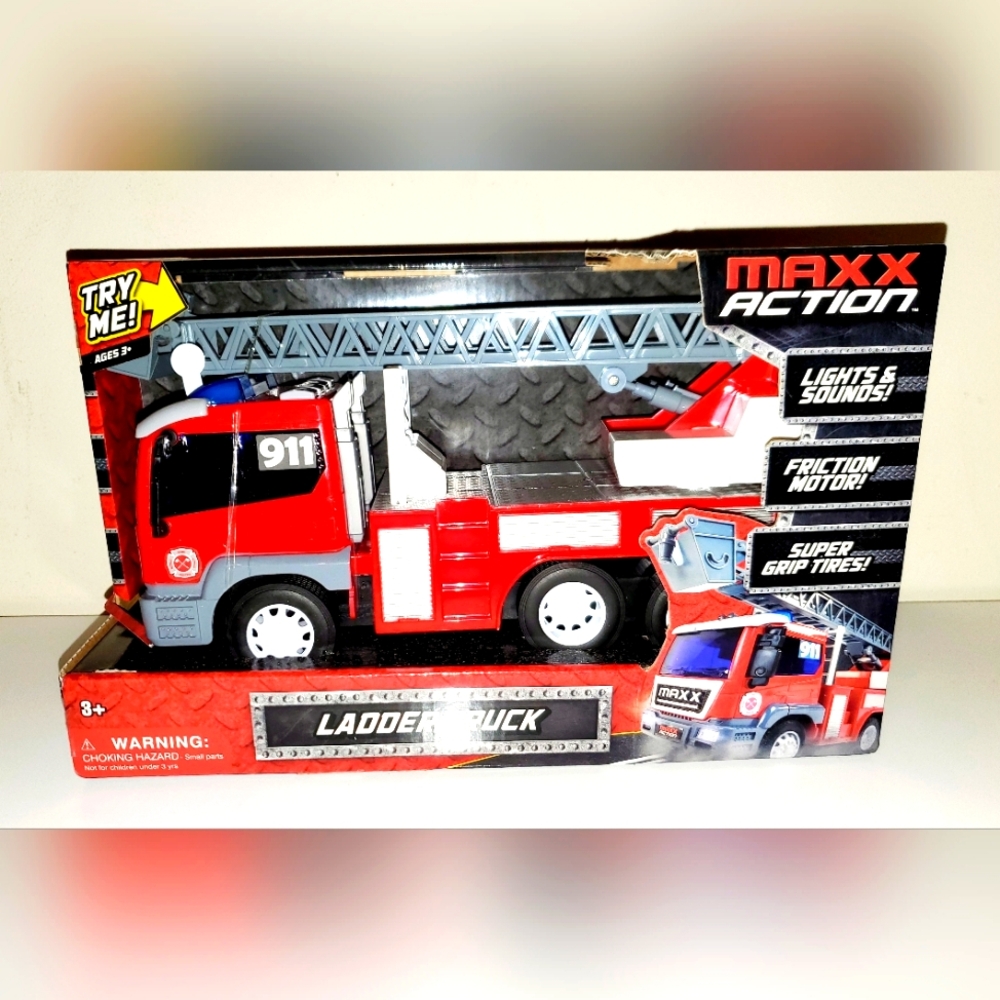 Maxx Action Realistic Lights and Sounds Ladder Trucks Fire & Rescue Series NIB